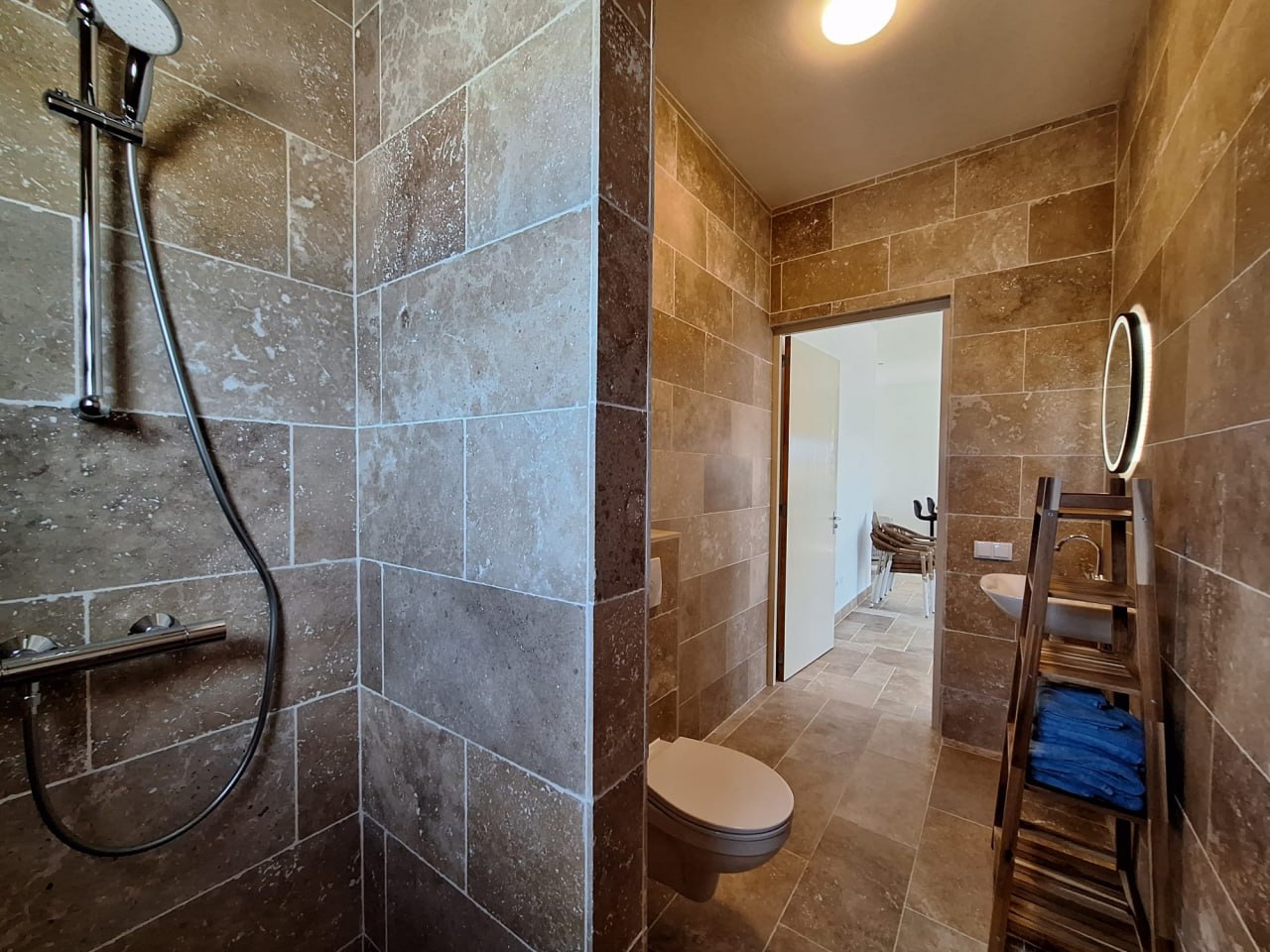 Bathroom overview